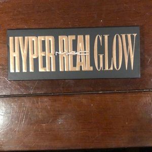 Glow palette